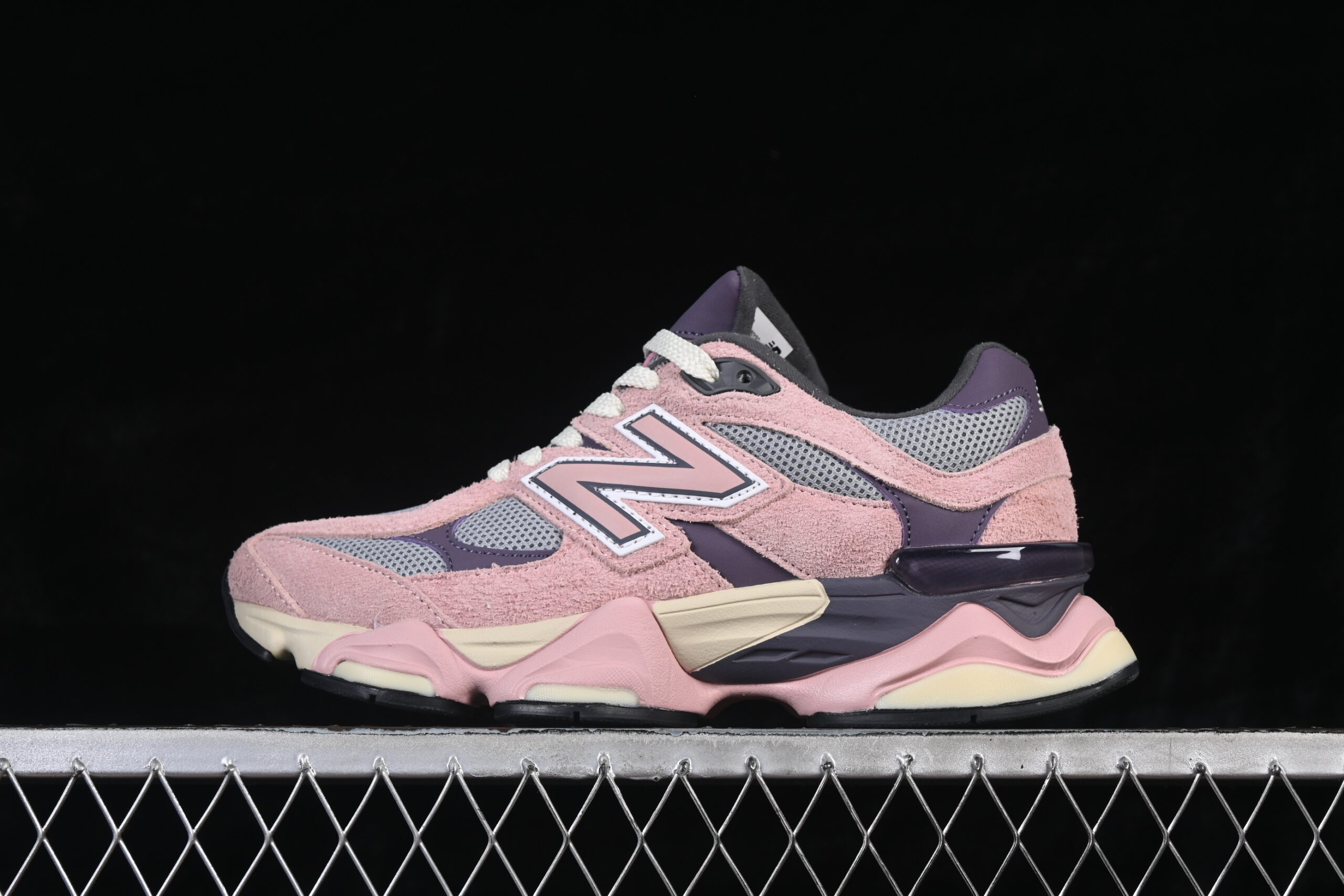 ace5141e New Balance 9060 Pink Overdye sneaker